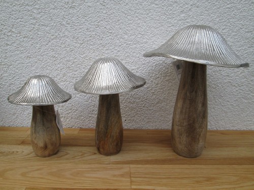 Pilz aus metall mangoholz - pilz,